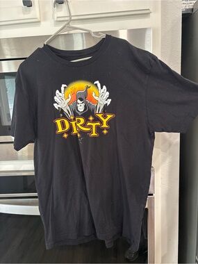 Black Graphic Tee with Yellow-Orange 'DIRTY' Skull Design
